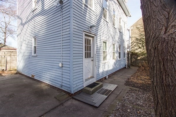 15 Lemon St unit 2, Salem, MA 01970 - photo 1