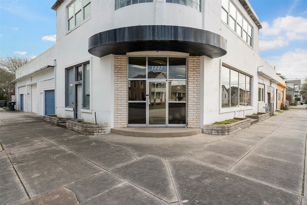 Downstairs space. Perfect for office. Corner unit