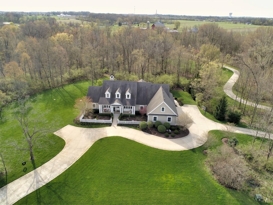 10717 Coopers Hawk Trace, Roanoke, IN 46783 - photo 1