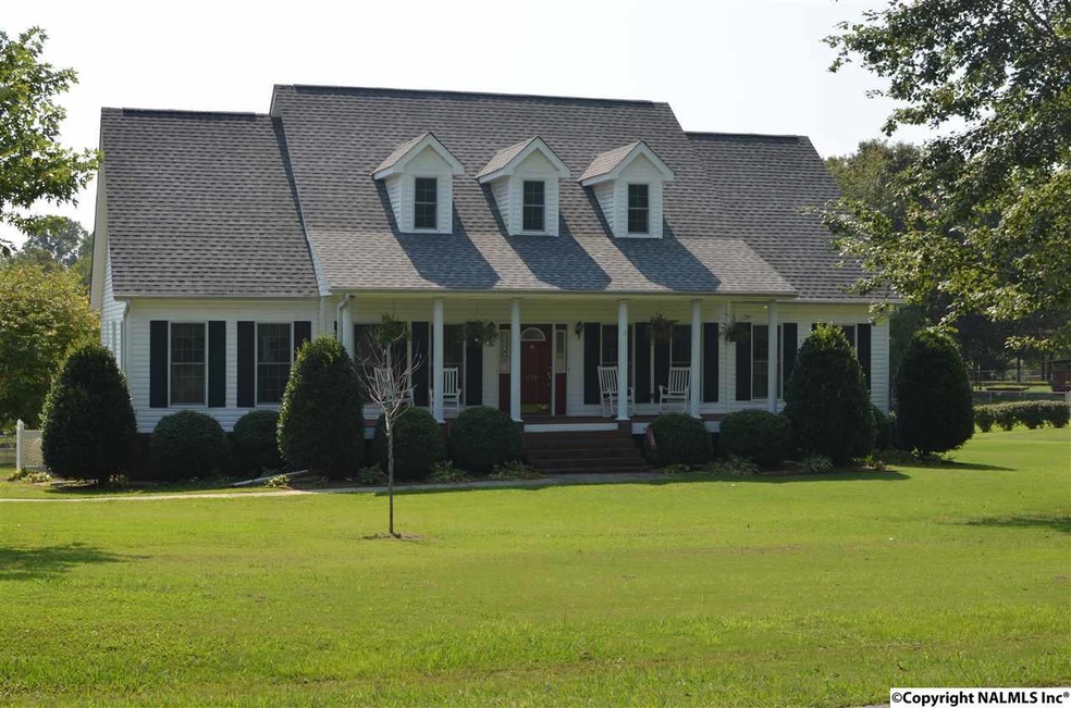 220 John Sutton Rd, Grant, AL 35747 - photo 1