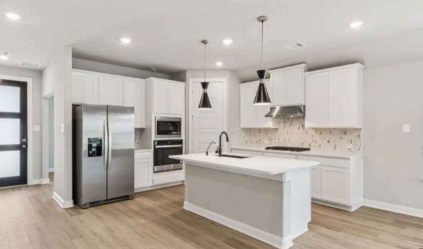 212 Raine Manor Ct, Conroe, TX 77356 - photo 1