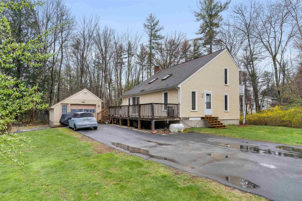 47 Alexander Rd, Londonderry, NH 03053 - photo 1