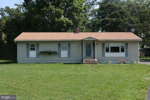 9525 N Laurel Rd, Laurel, MD 20723 - photo 1