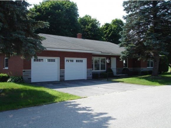 15 Wilfred St, Gorham, NH 03581 - photo 1