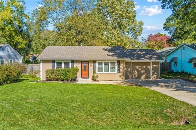 11418 W 68th St, Shawnee, KS 66203 - photo 1