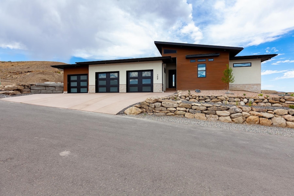 369 Hidden Ct, Grand Junction, CO 81507 - photo 1