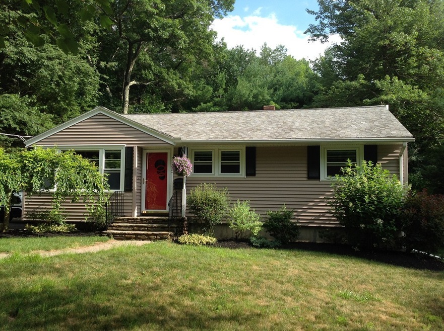 11 Marlen Rd, Holden, MA 01520 - photo 1