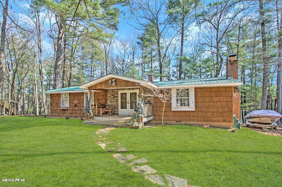 119 Hemlock Point Ct, Hawley, PA 18428 - photo 1