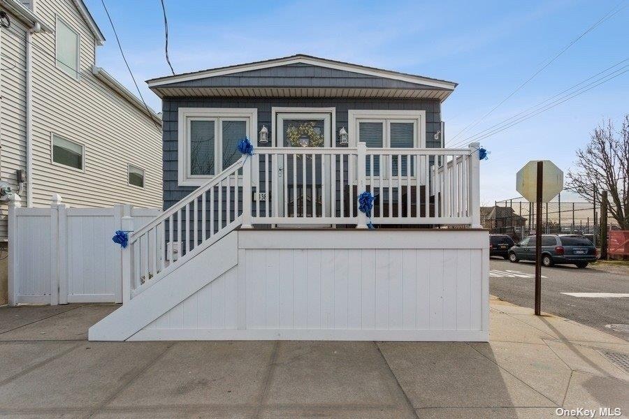 1438 Cross Bay Blvd, Broad Channel, NY 11693 - photo 1