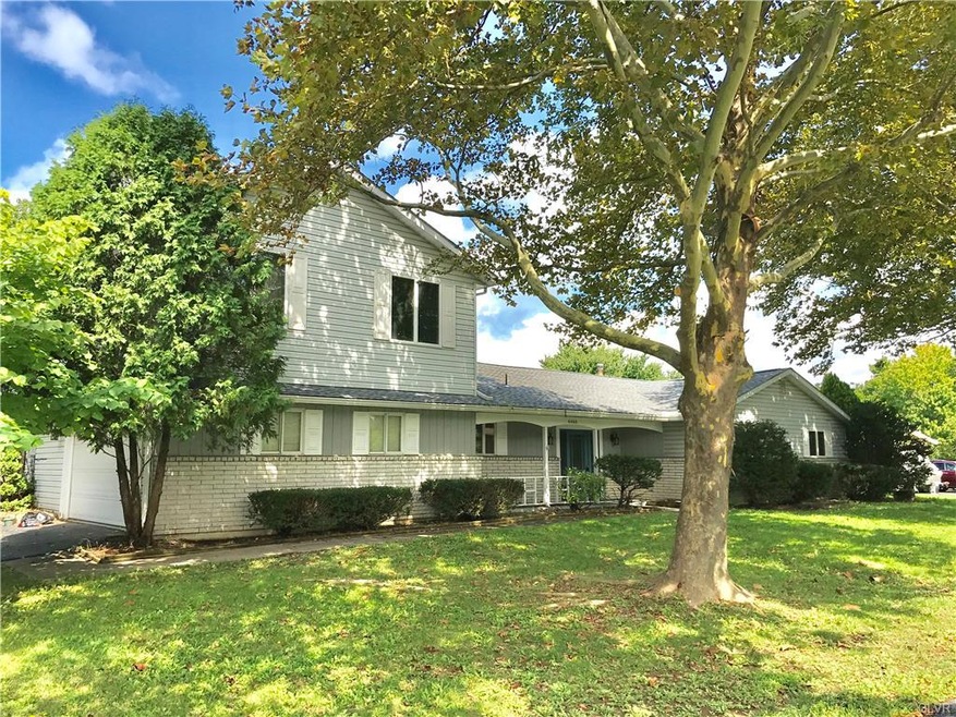 4466 Meadow Dr, Nazareth, PA 18064 - photo 1