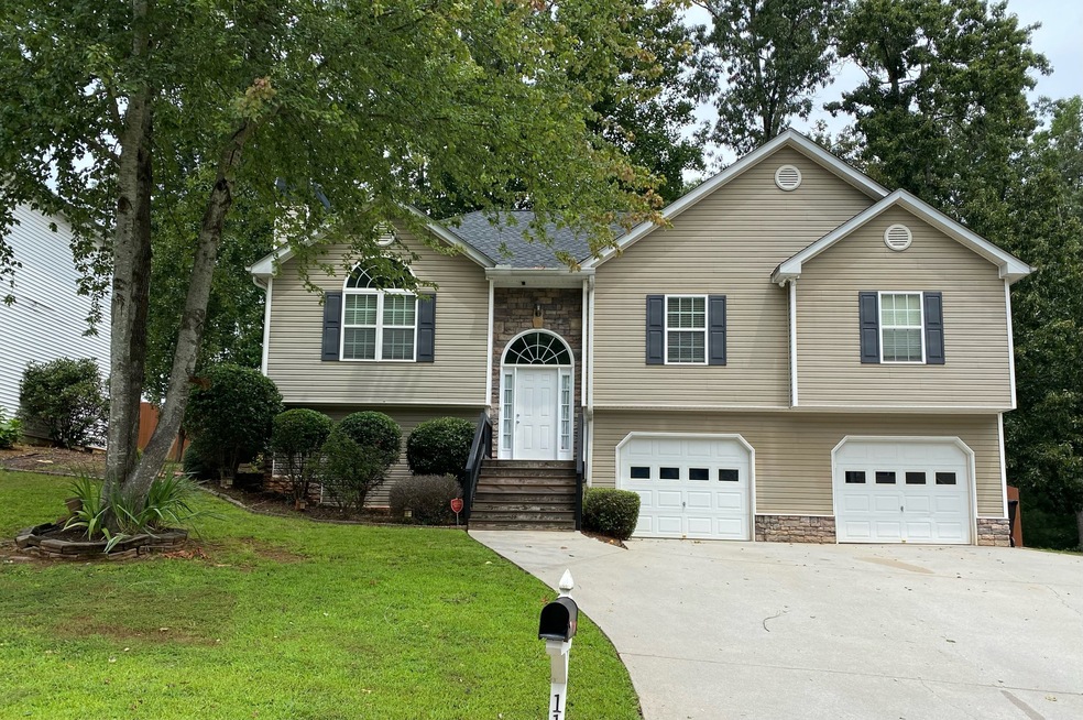 Move in Ready 3 Bed Two Bath in Cameron Creek