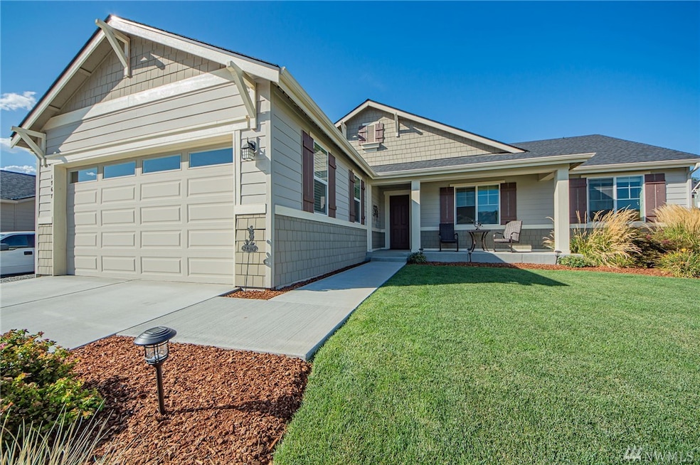 1767 S Blanchard Lp, East Wenatchee, WA 98802 - photo 1