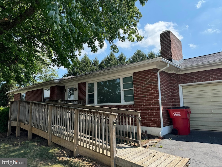 1612 Howell Rd, Hagerstown, MD 21740 - photo 1