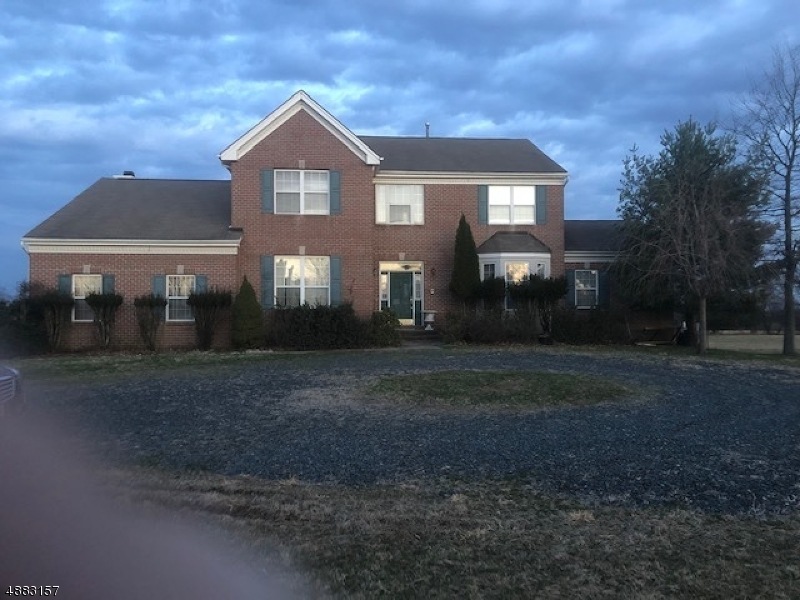 8 Hasbrouck Dr, Franklin Park, NJ 08823 - photo 1