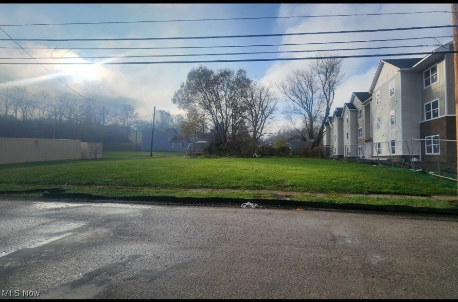 822 W Muskingum Ave, Zanesville, OH 43701 - photo 1