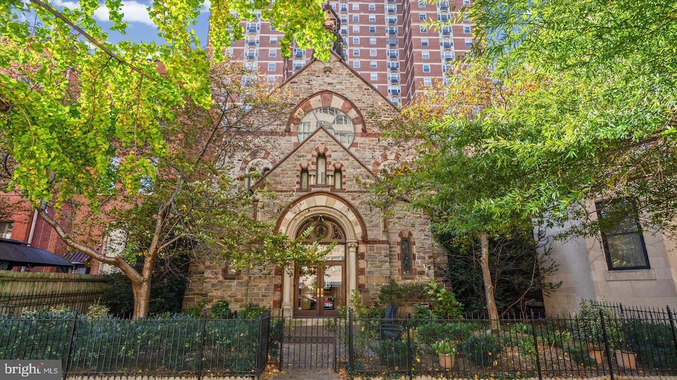 1100 N Calvert St unit 2, Baltimore, MD 21202 - photo 1