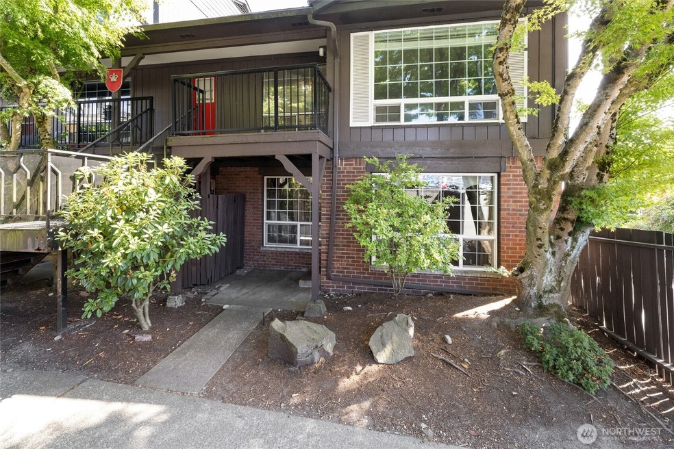 3425 S 176th St unit 144, Seatac, WA 98188 - photo 1