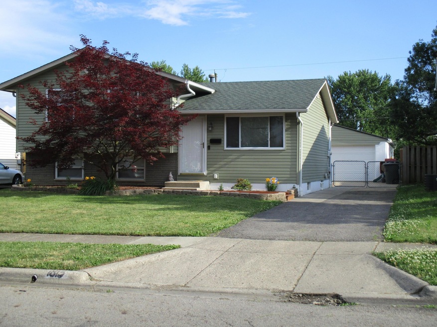 1813 Brookfield Rd, Columbus, OH 43229 - photo 1