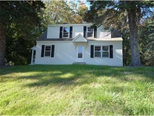 2 William Ward St, Uxbridge, MA 01569 - photo 1