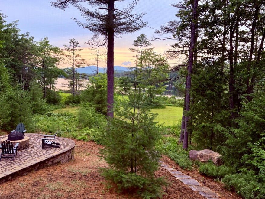 Under Contract $1,599,000