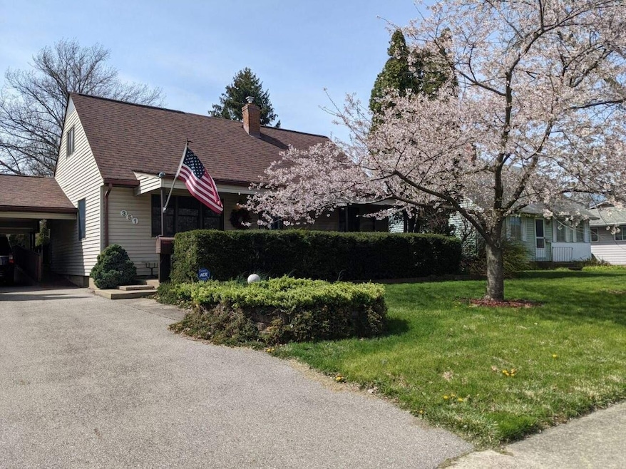 351 Deerfield Front 1