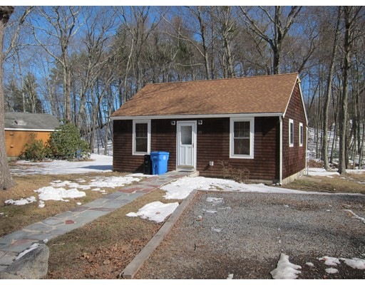 252 Creek St unit 1, Wrentham, MA 02093 - photo 1