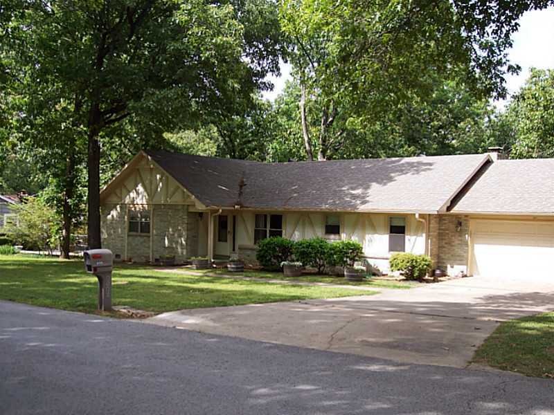 8585 Par Ln, Rogers, AR 72756 - photo 1