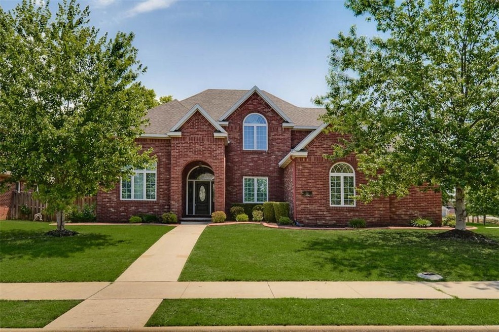 310 NW O St, Bentonville, AR 72712 - photo 1