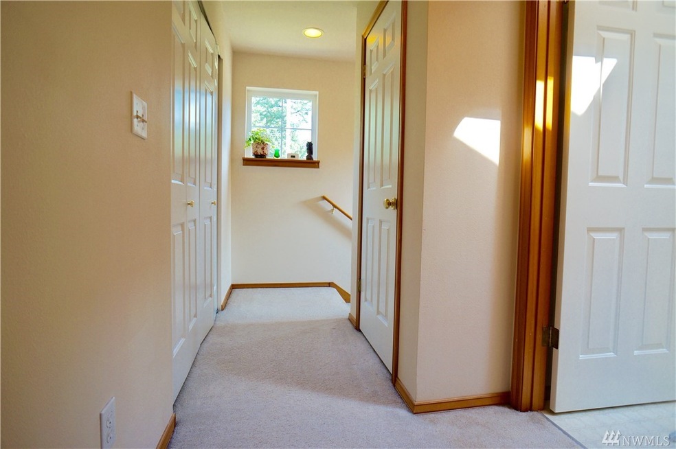 7224 208th St SW unit 1, Edmonds, WA 98026 - photo 1