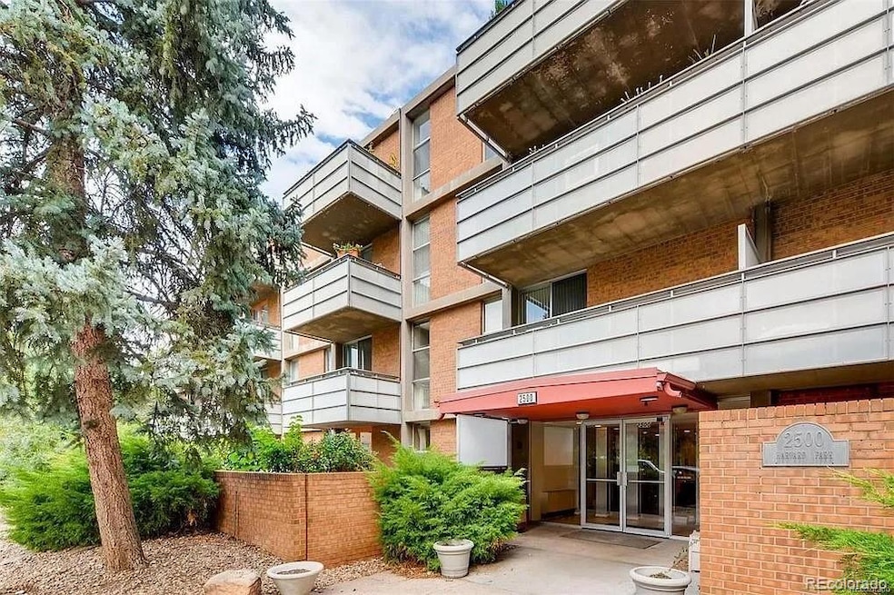 Harvard Park Condos unit 401, Denver, CO 80210 - photo 1