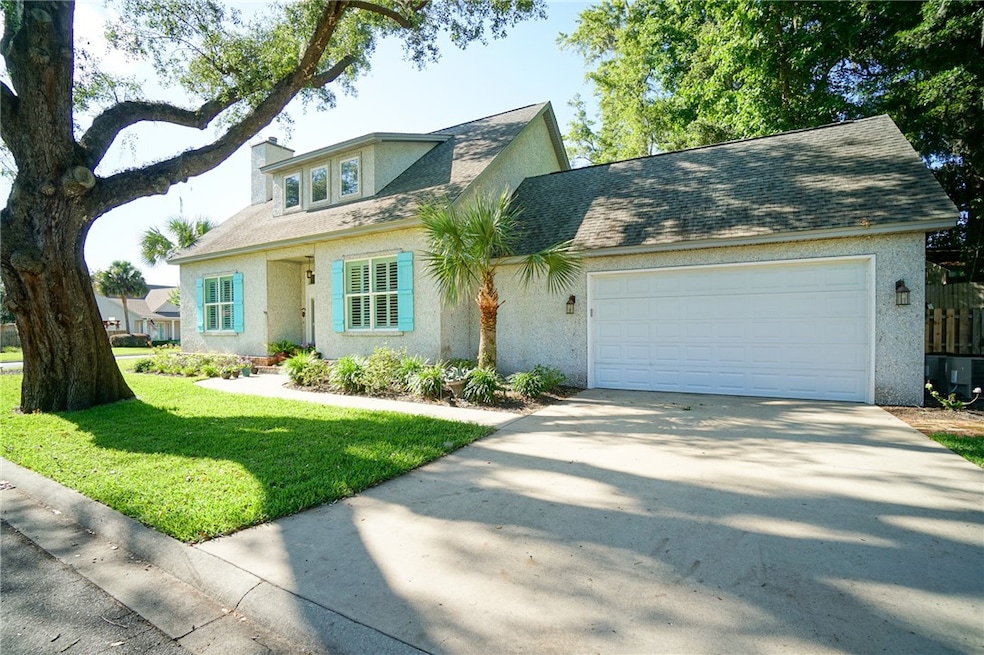 279 Villager Dr, Saint Simons Island, GA 31522 - photo 1