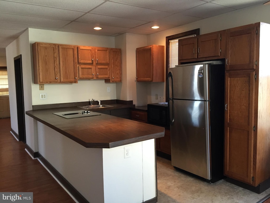 118 S Line St, Lansdale, PA 19446 - photo 1