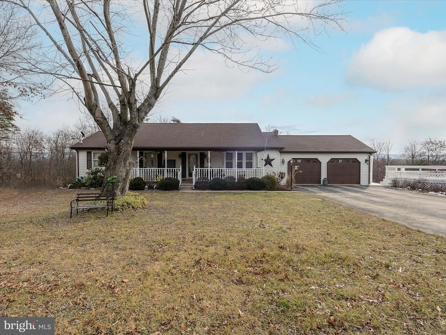 333 Chevy Ln, Berkeley Springs, WV 25411 - photo 1