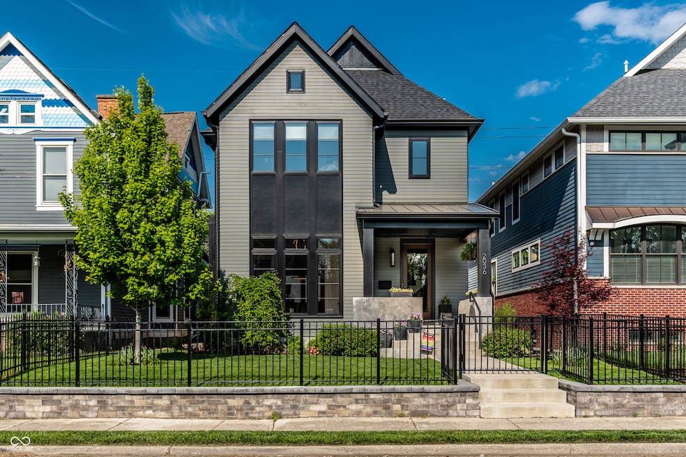 2036 Central Ave, Indianapolis, IN 46202 - photo 1