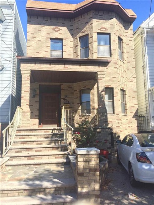 204 Shippen St unit 2, Weehawken, NJ 07086 - photo 1