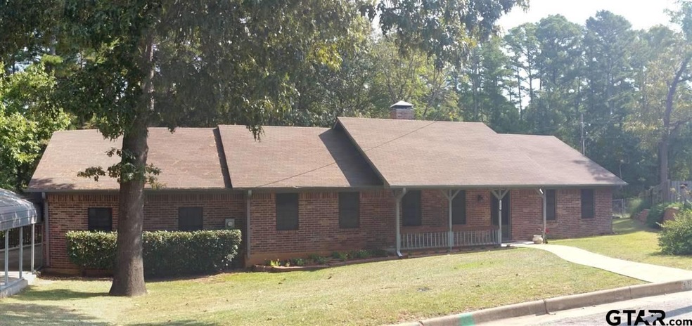 3924 3924 Wakefield, Tyler, TX 75701 - photo 1