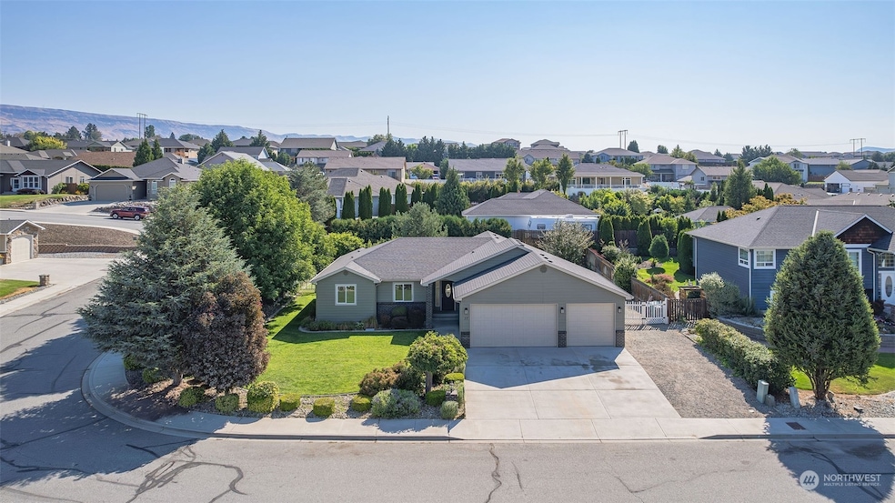 37 Makenna Ln, East Wenatchee, WA 98802 - photo 1