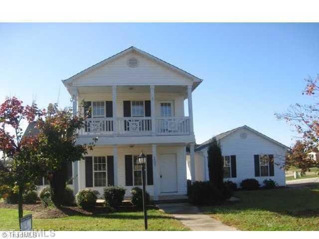 107 Tarrington Dr, Statesville, NC 28625 - photo 1