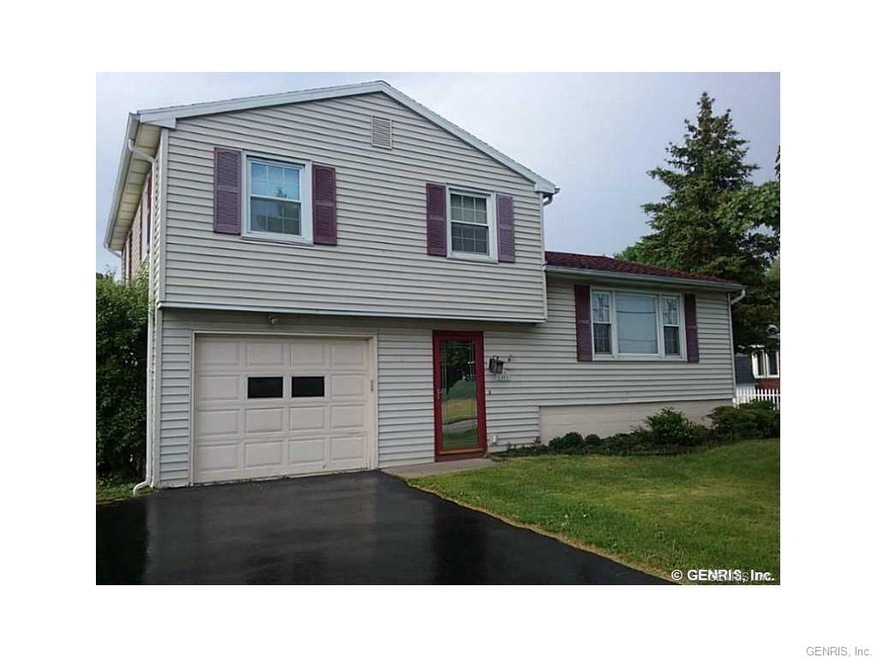 New roof, windows, siding, doors, driveway with tu