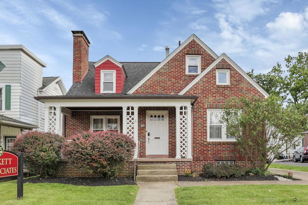 738 E Main St, Lancaster, OH 43130 - photo 1