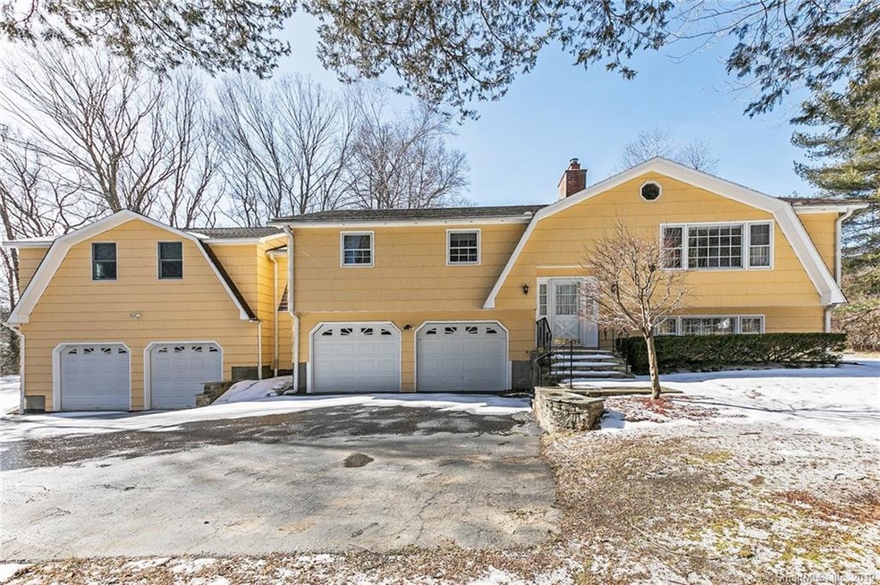 19 Nicholdale Rd, Shelton, CT 06484 - photo 1