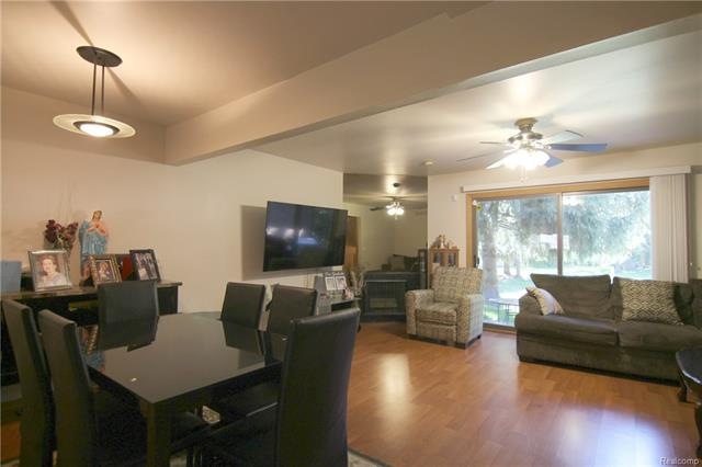 jHidden Harbor Trl Dining Room 2.jpg