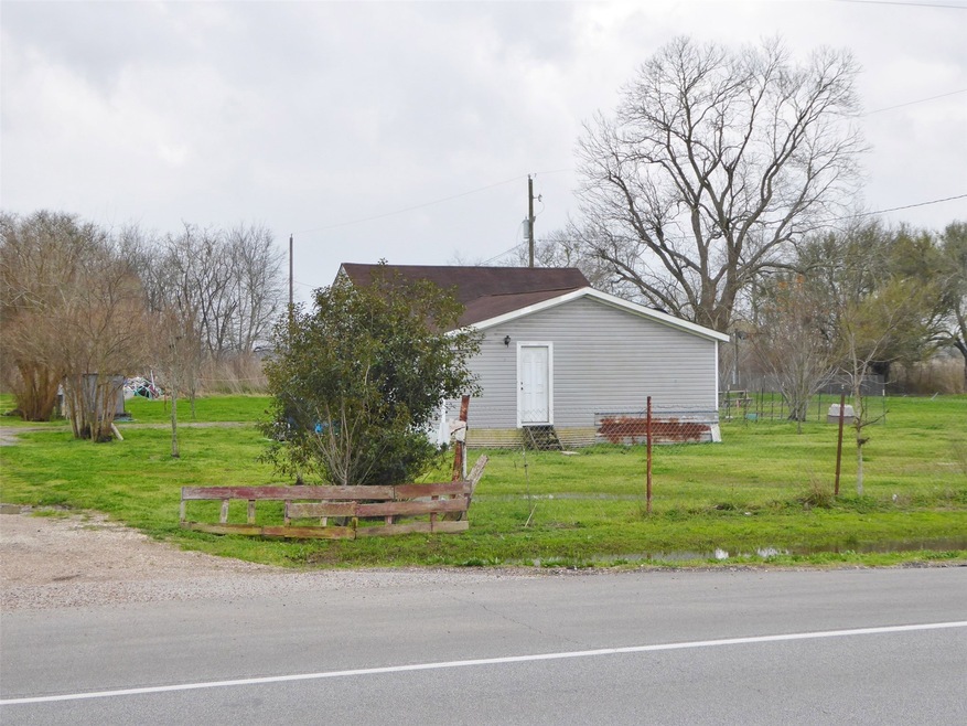 2443 Highway 90a W, Rosenberg, TX 77471 - photo 1