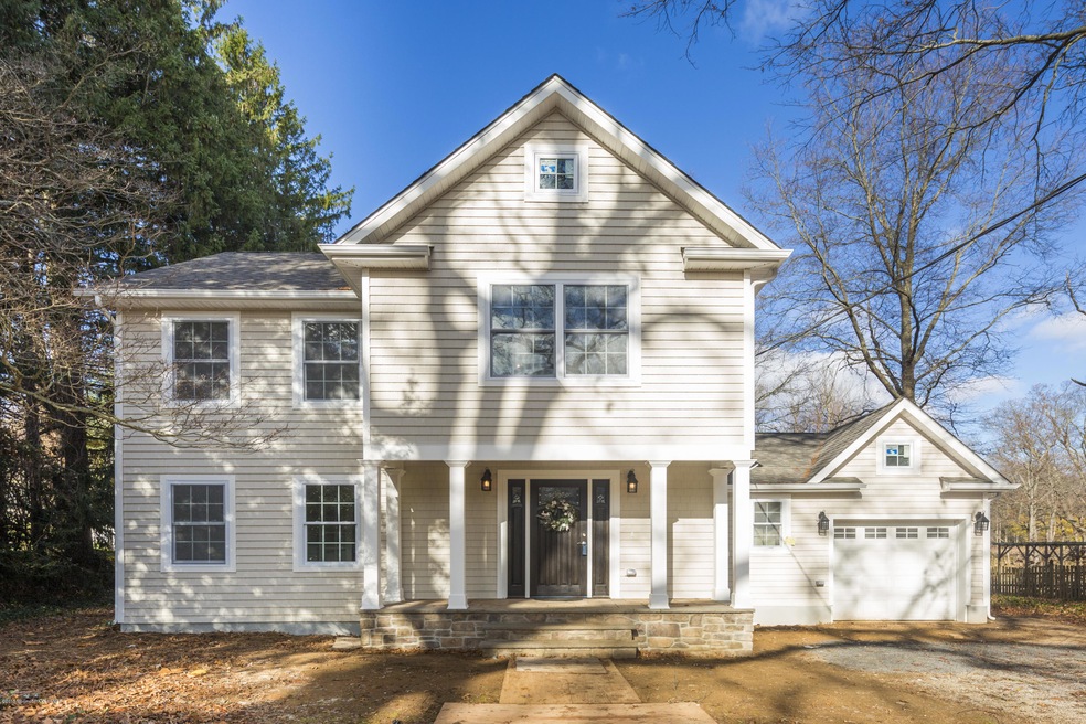 01-House Front