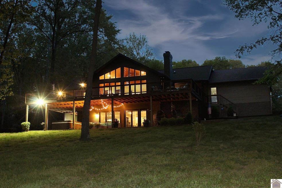 69 Lake Ridge Ln, Murray, KY 42071 - photo 1