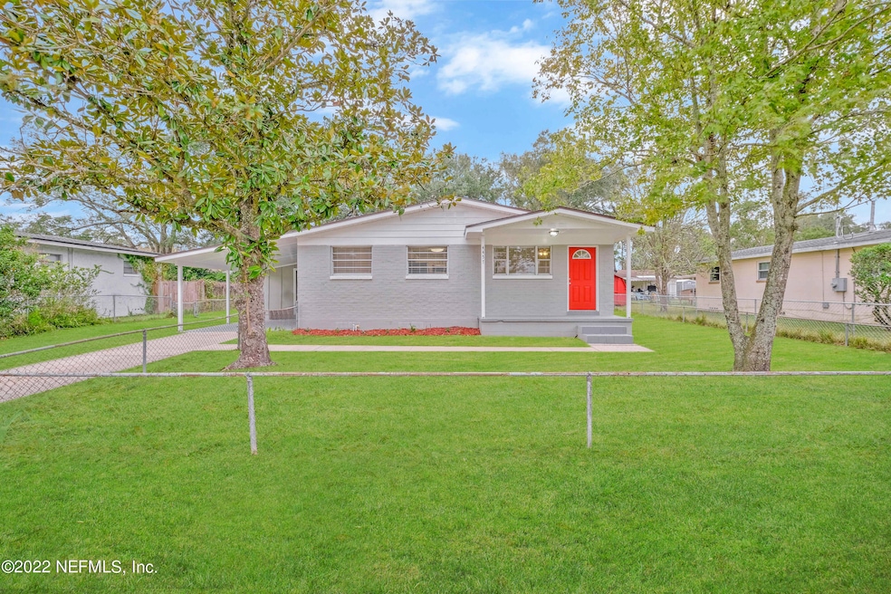 4457 Ish Brant Rd W, Jacksonville, FL 32210 - photo 1