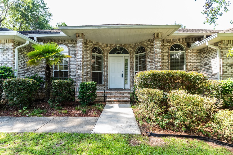 231 Foxchase Way