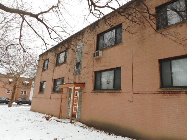 2841 W Granville Ave unit 2E, Chicago, IL 60659 - photo 1