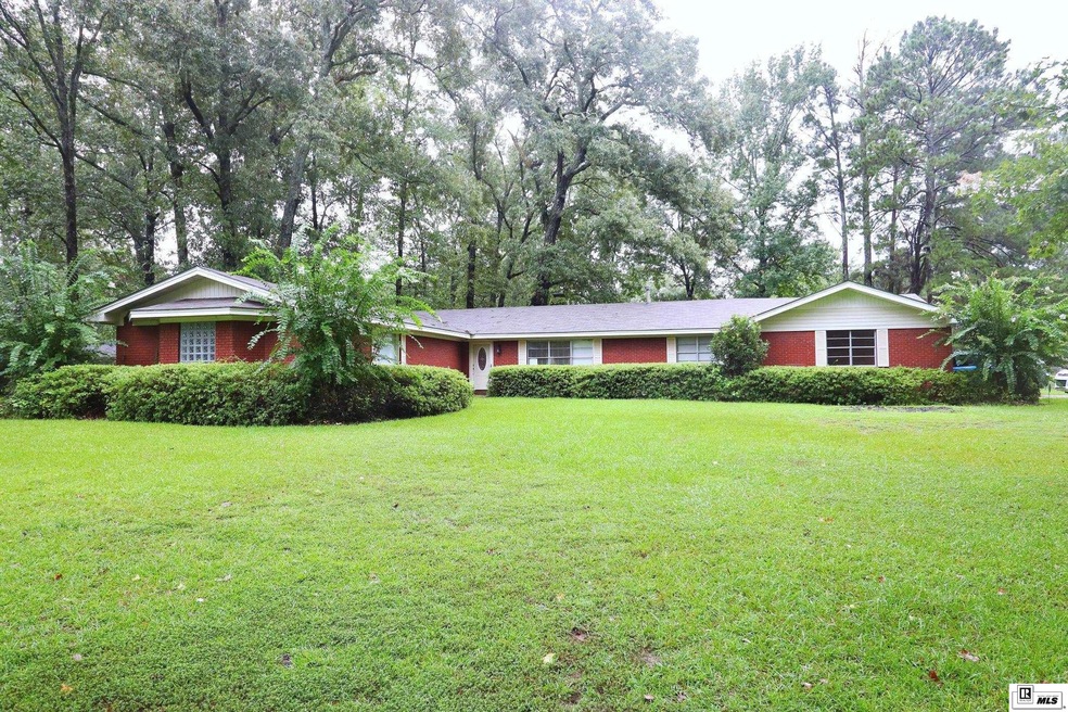 1700 Kraft Ave, Bastrop, LA 71220 - photo 1