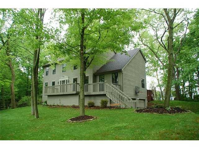 9160 Sundown Ln, Powell, OH 43065 - photo 1